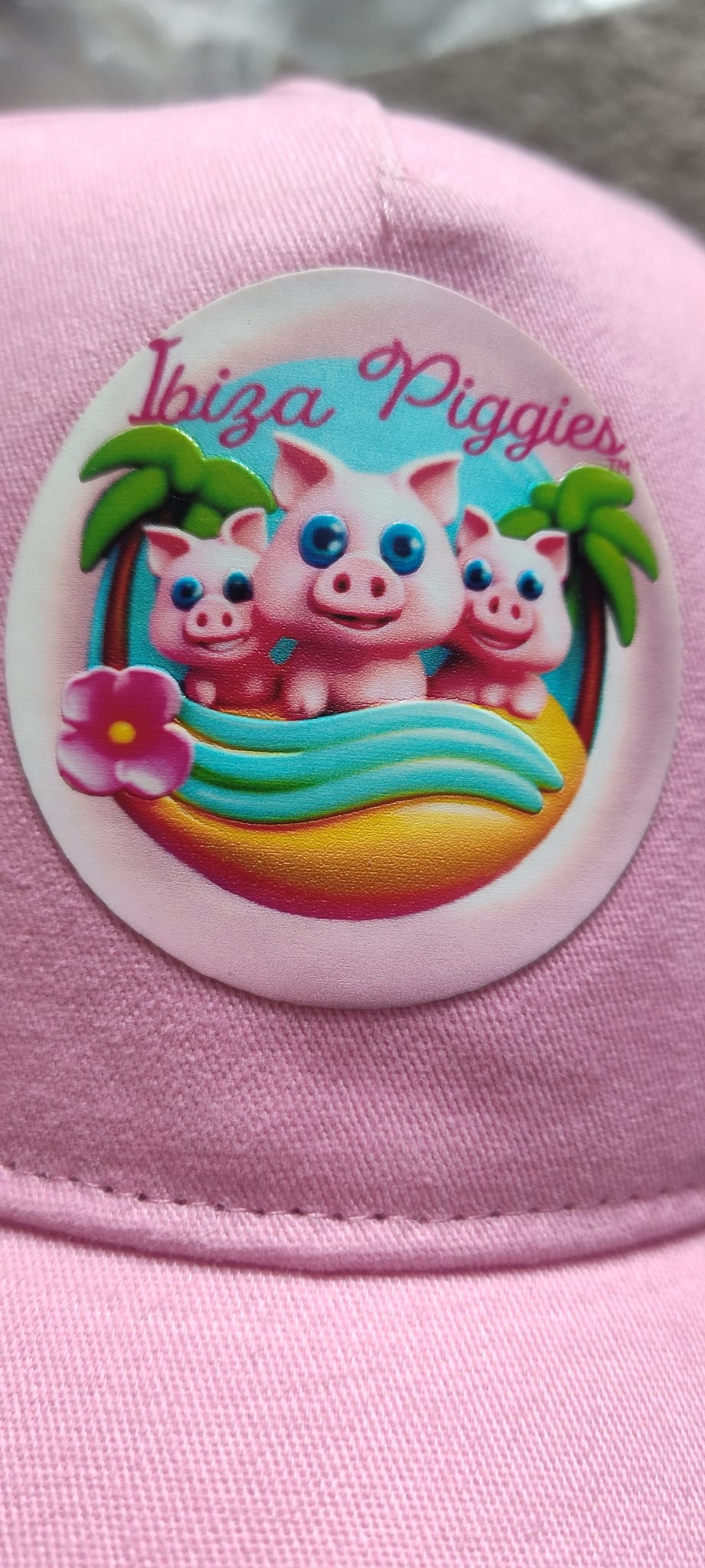 logo_cap_pink